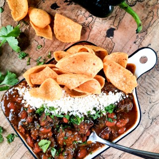 Out West Cowboy Steak Chili combines tender steak, pinto beans and poblano chili peppers for a hearty meal with a subtle campfire cooked taste.