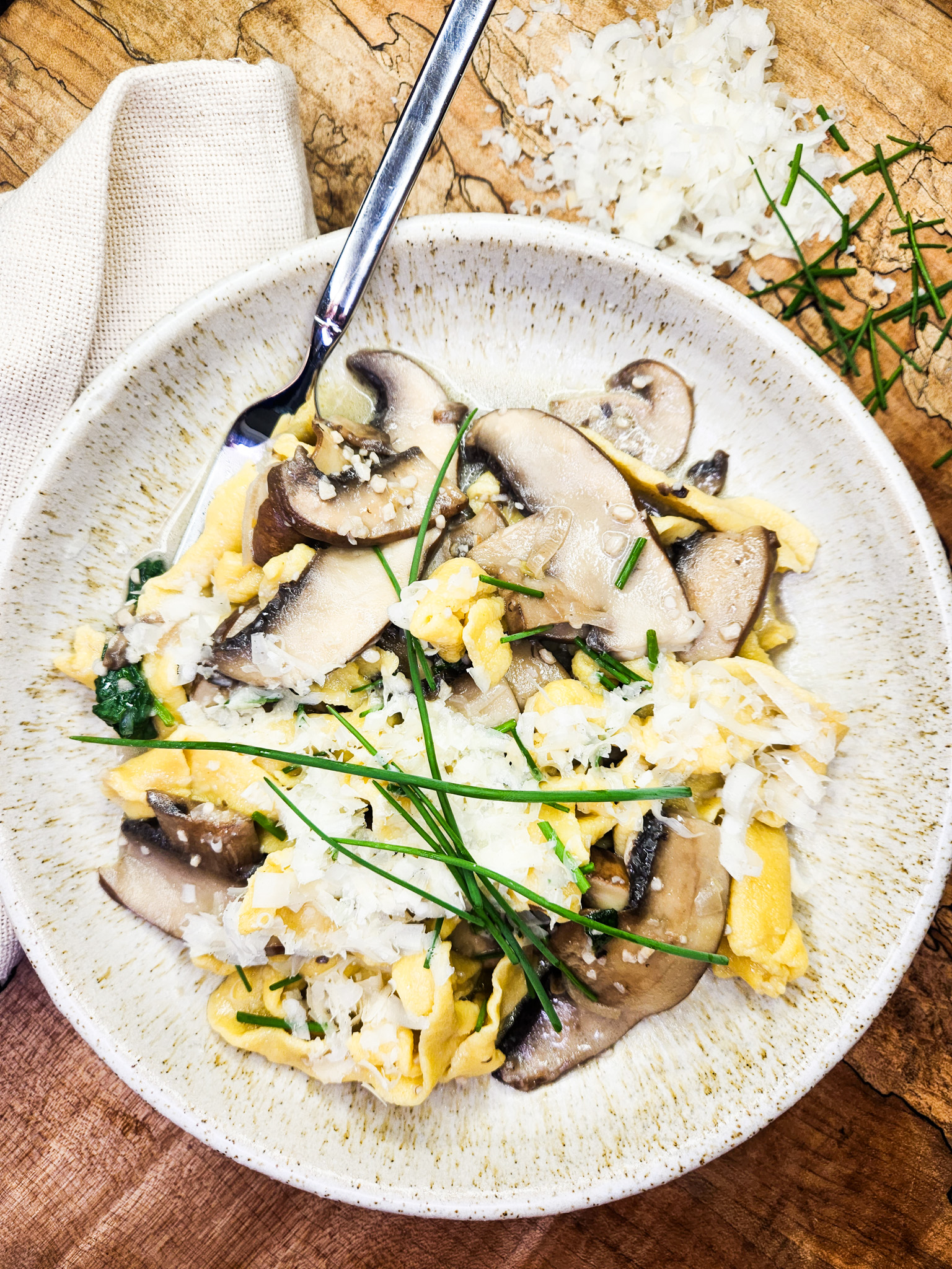 Mushroom Chive Pappardelle with meaty portobello mushrooms and fresh chives in a light pan sauce with pappardelle pasta.